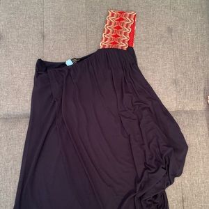 One shoulder tribal top